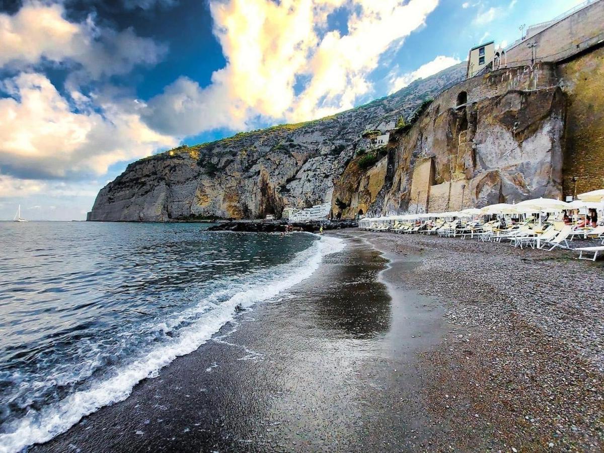 Casa Caterina Deluxe Sorrento Coast Lägenhet Meta Exteriör bild